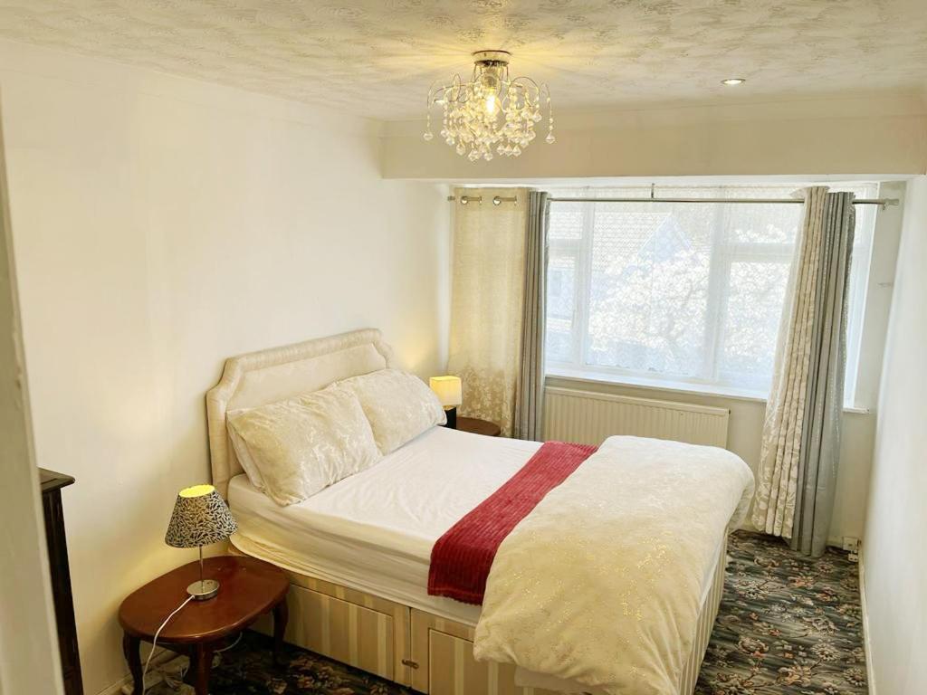 קארדיף Blessings Of Peace Home Away From Home מראה חיצוני תמונה