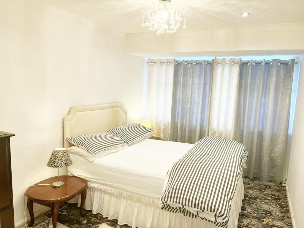 קארדיף Blessings Of Peace Home Away From Home מראה חיצוני תמונה